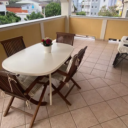 Ferien Haus Evita Auf Insel - I * Vir