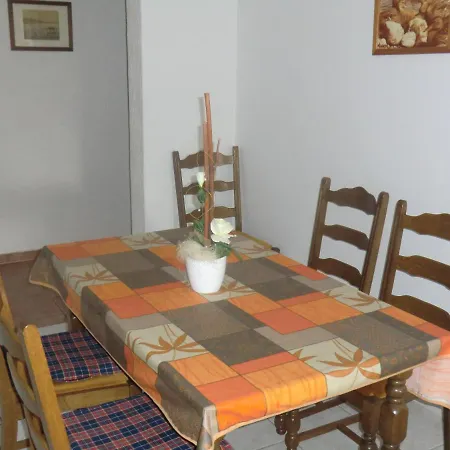 Apartmán Ferien Haus Evita Auf Insel - I Vir